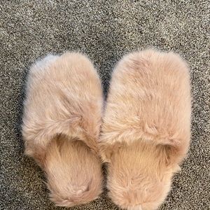 fluffy slippers